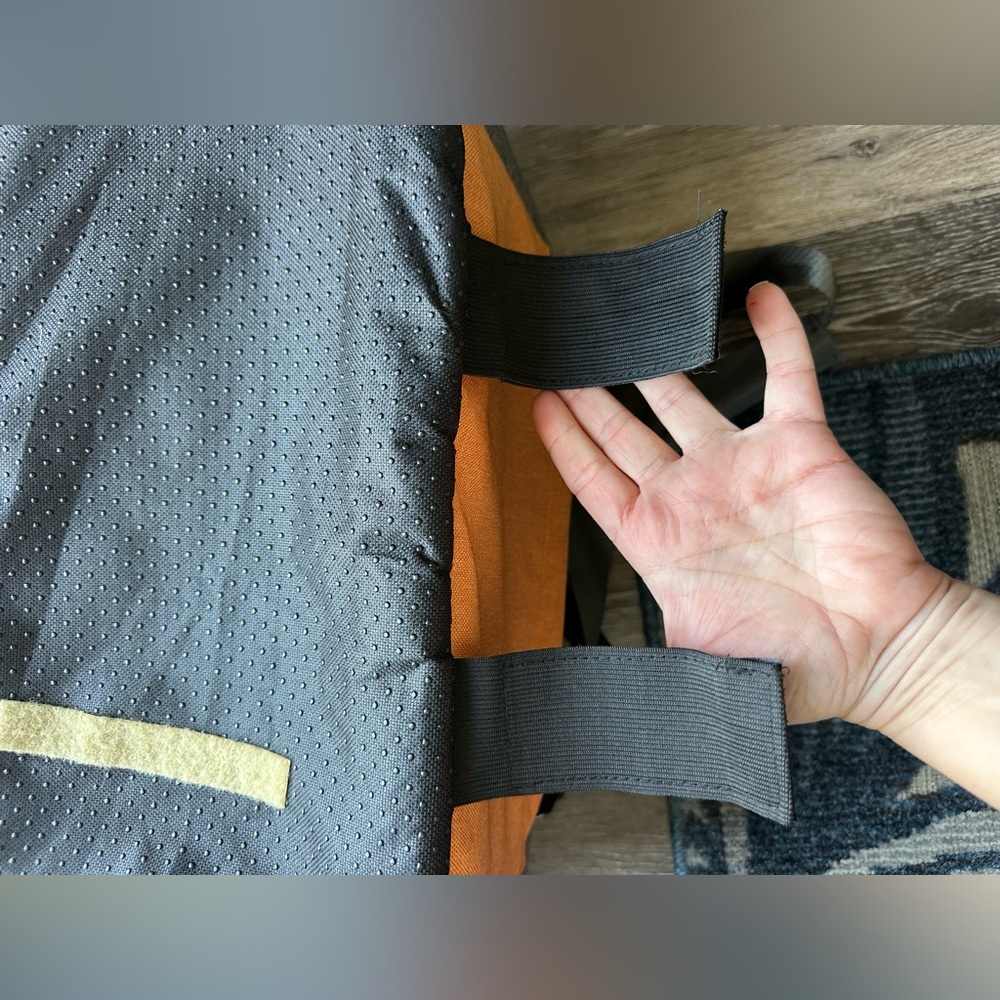 Gray & Orange Plush Dog Car Booster Seat - Secure Travel Bed - Picture 11 of 16